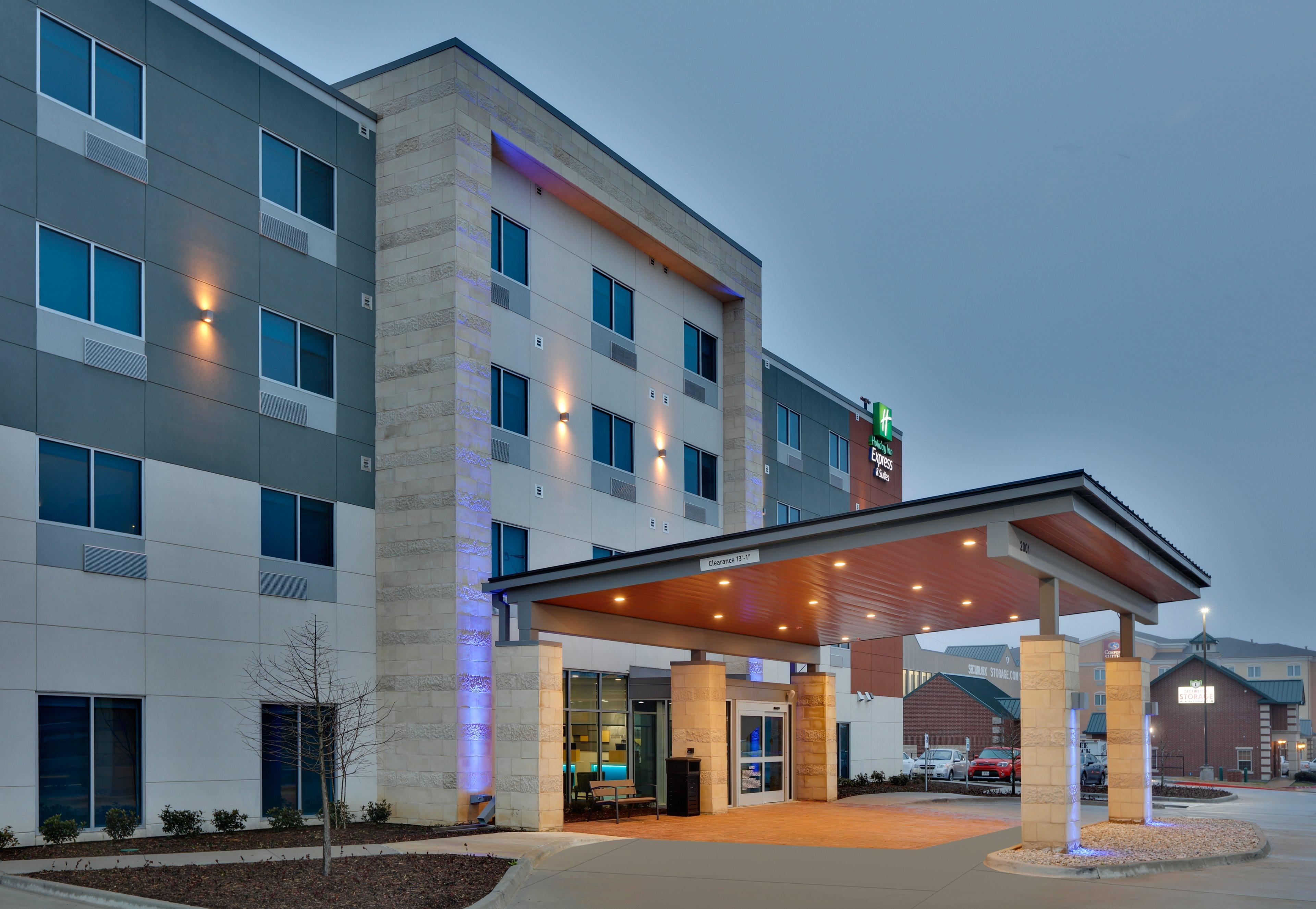 Holiday Inn Express & Suites Plano East - Richardson By Ihg מראה חיצוני תמונה
