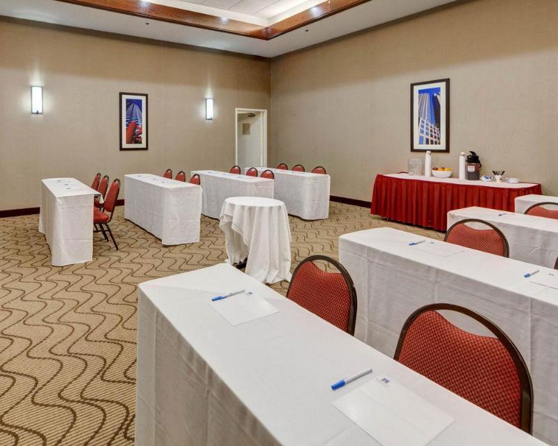 Holiday Inn Express & Suites Plano East - Richardson By Ihg מראה חיצוני תמונה