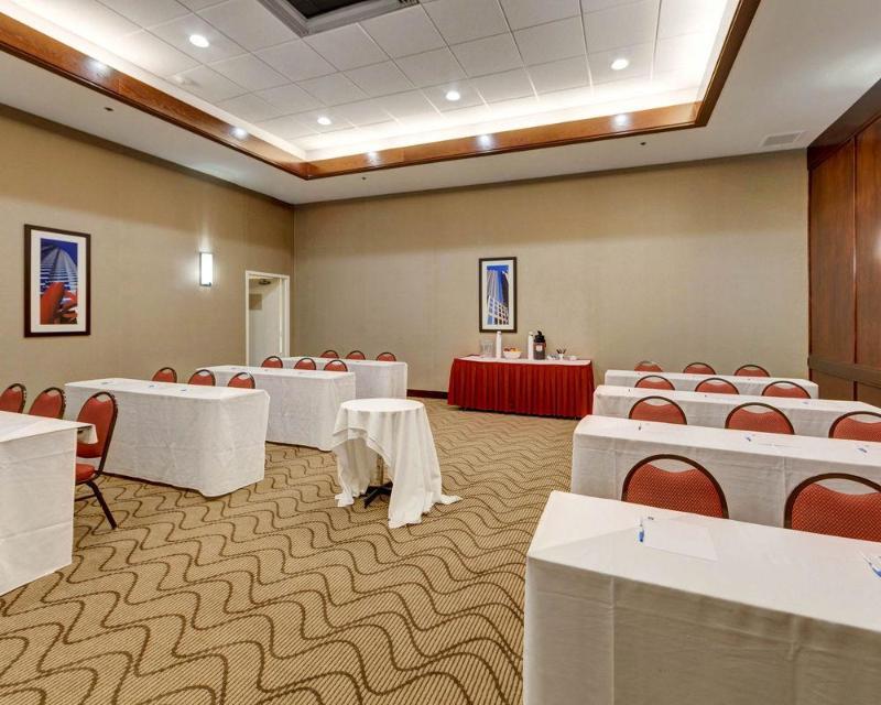 Holiday Inn Express & Suites Plano East - Richardson By Ihg מראה חיצוני תמונה